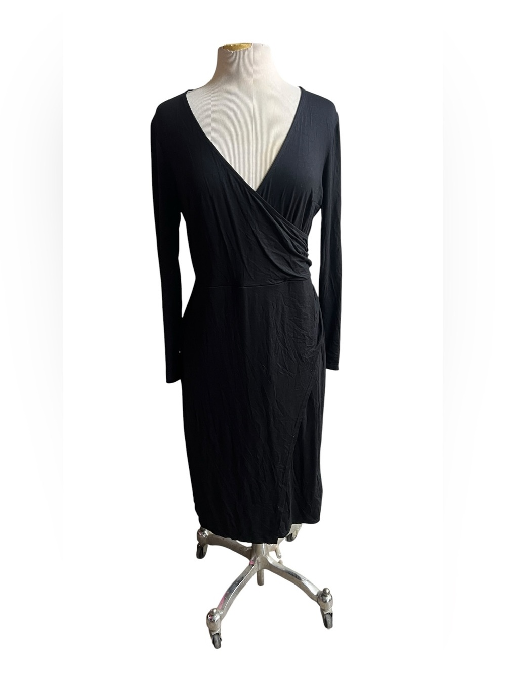 ModCloth L Classic Black Long-Sleeve Wrap Dress